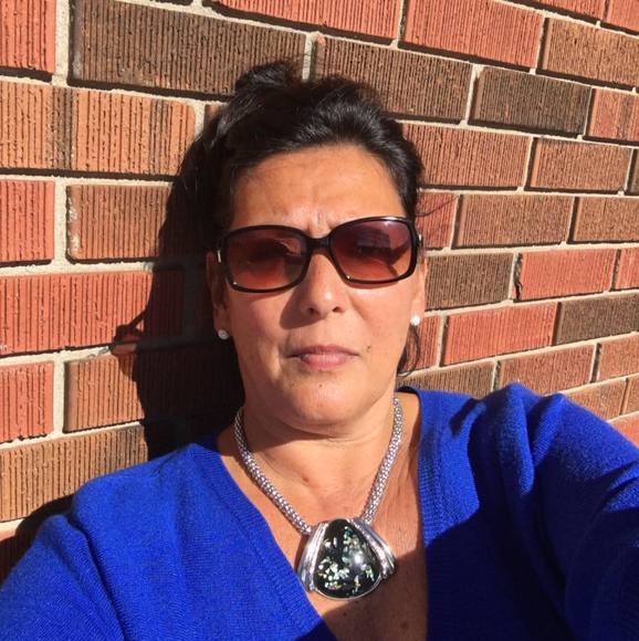 Meet your Posher, Chris - Picture 1 of 1